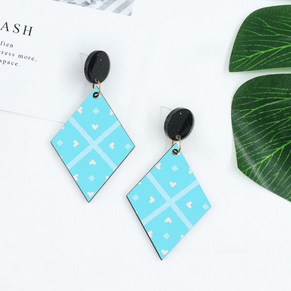 Wood Earrings Diamond style DA01A1113W