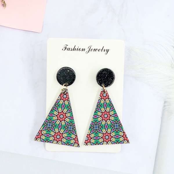 Wood Earrings Triangle style TR01A1101W